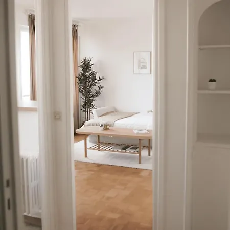 Apartment Paris-pasteur